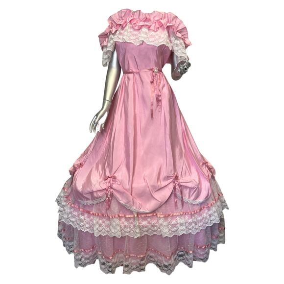 Vintage 1980s Fantasy Pink White Lace Ball Gown With Built In Hoop Med/Large - Picture 1 of 5